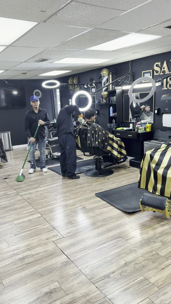 1880 Barber Shop