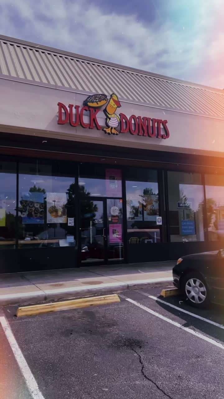 Duck Donuts