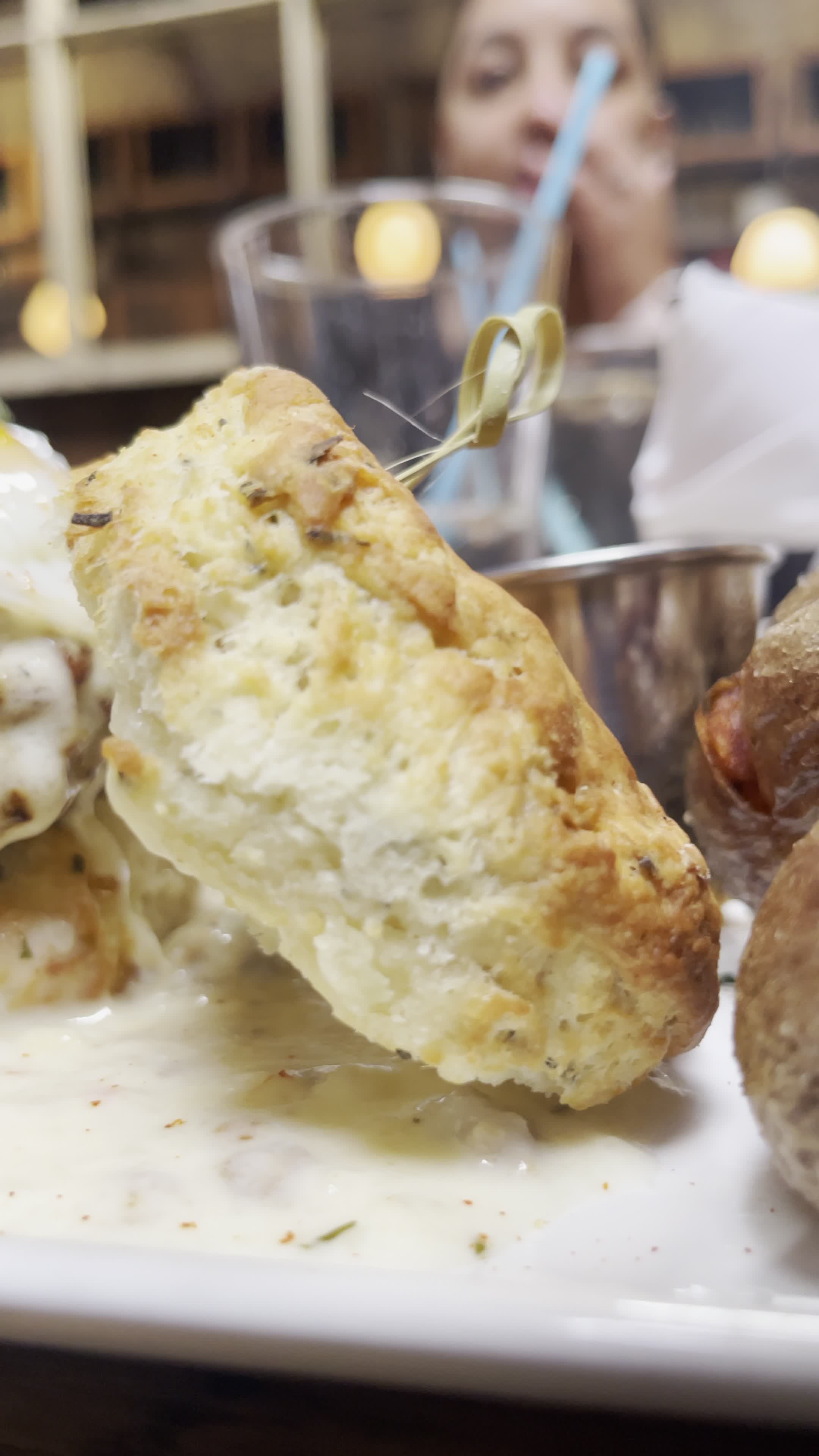 Monument Charlestown Restaurant & Tavern