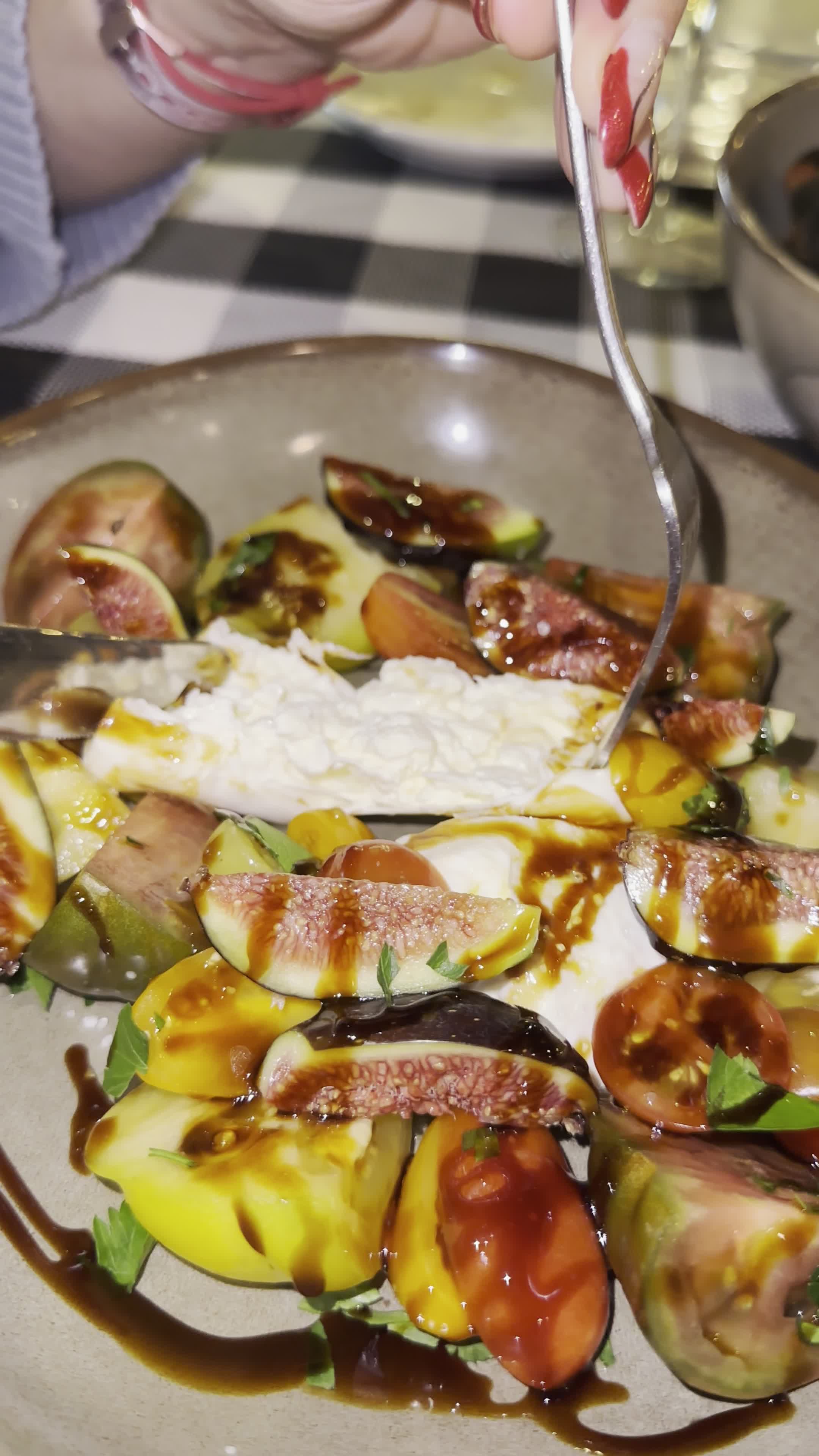 Division West Bistro & Bar