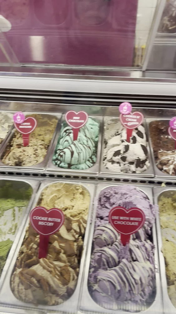 Caramia Cakes & Gelato