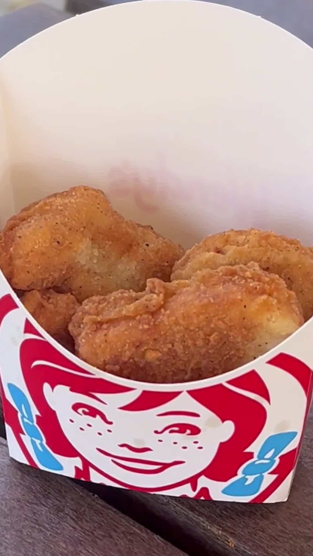 Video review of Wendy's