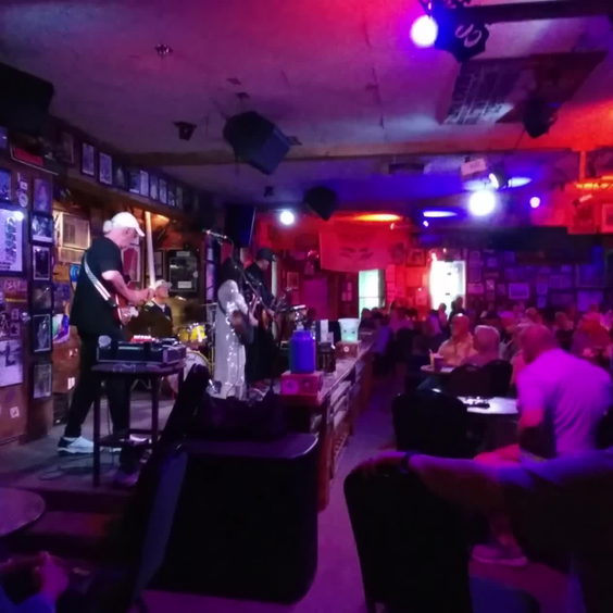 Flora-Bama Lounge, Package, and Oyster Bar