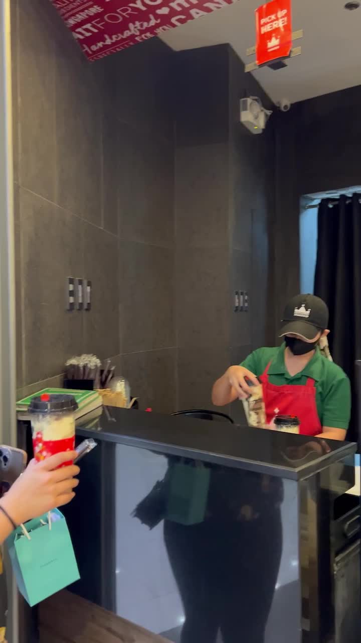 Video review of Robinsons Place Las Piñas