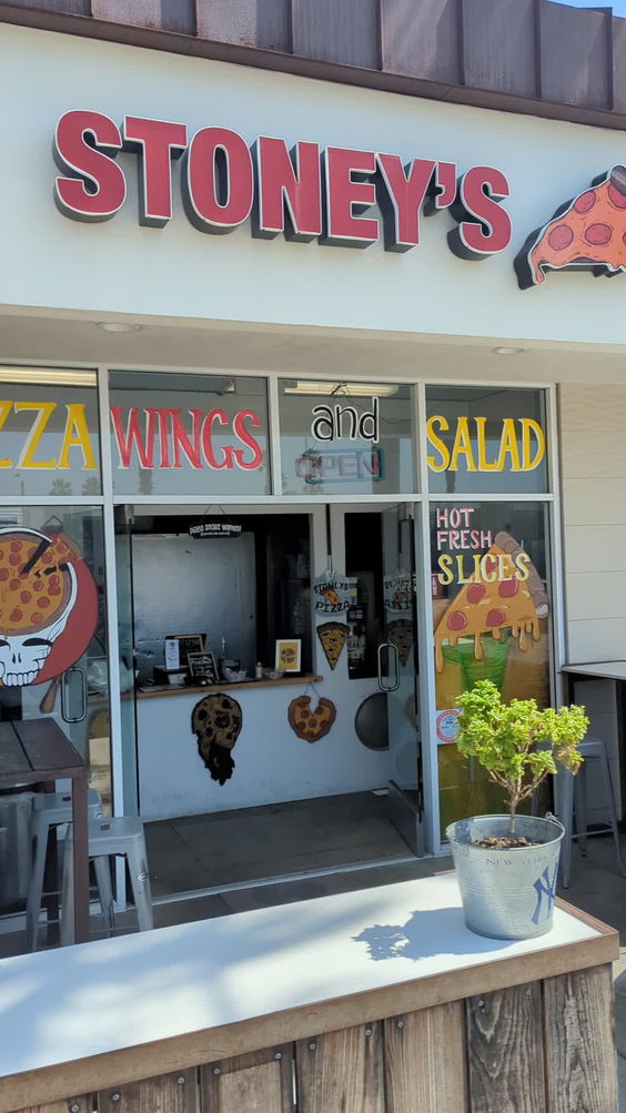 Stoney's Pizza