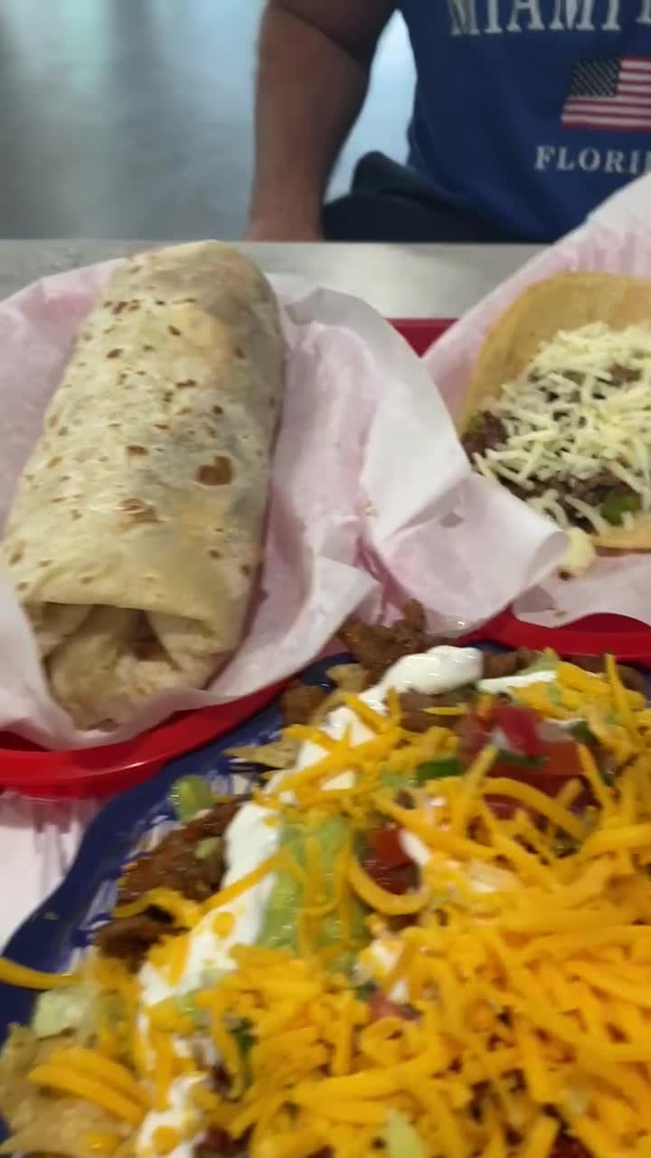 El Pollo Grill