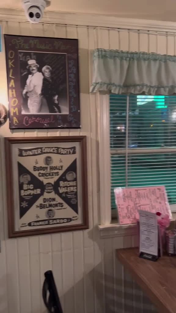 Peggy Sue's 50's Diner