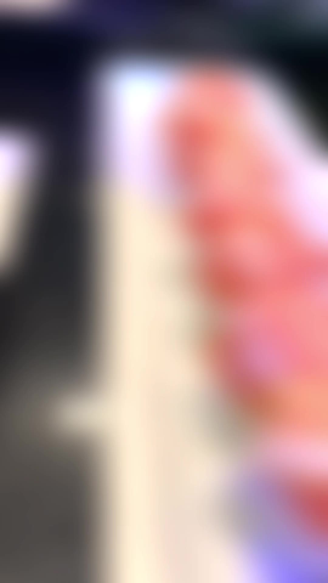 Video review of Takashi