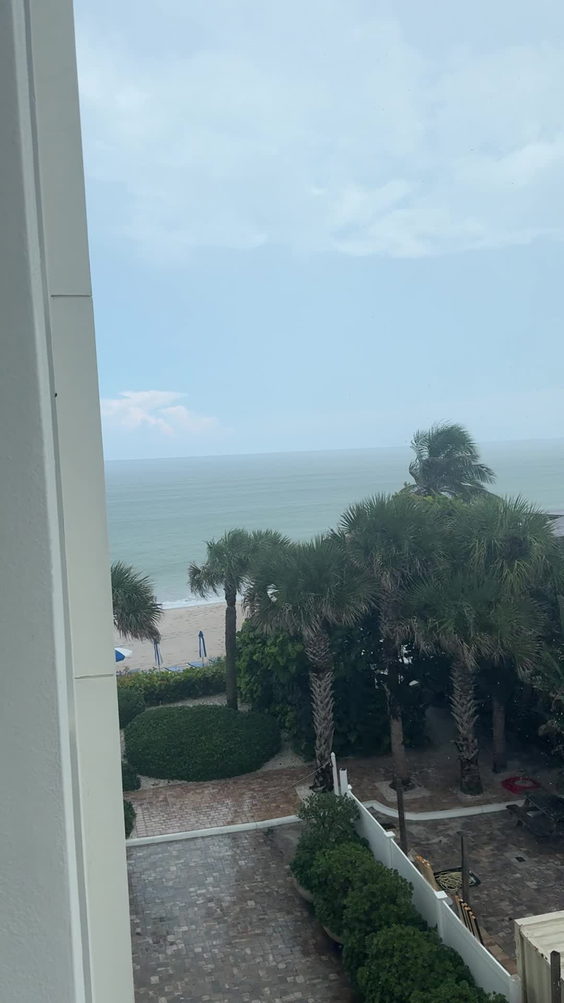 Costa d'Este Beach Resort & Spa