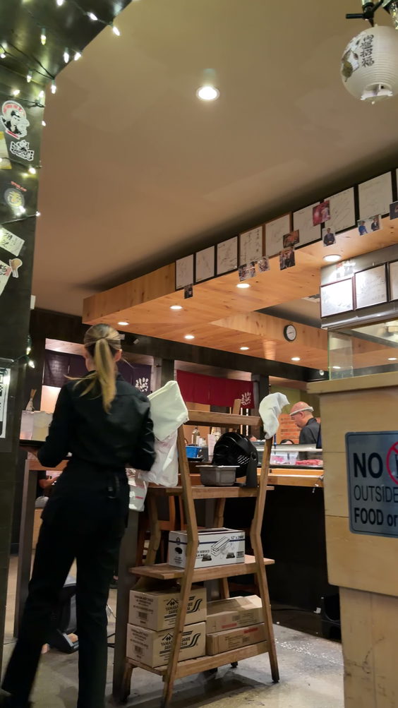 Hachi - Japanese Yakitori Izakaya