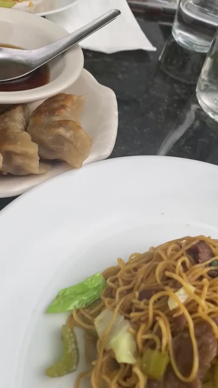 Video review of Fortune Wok to Table