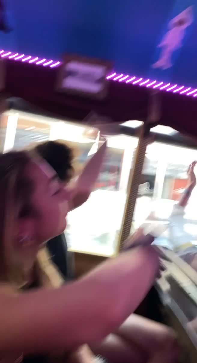 Video review of Lazoom Tours