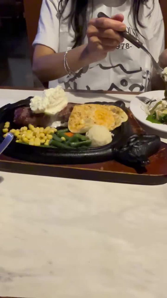 ステーキハウス88