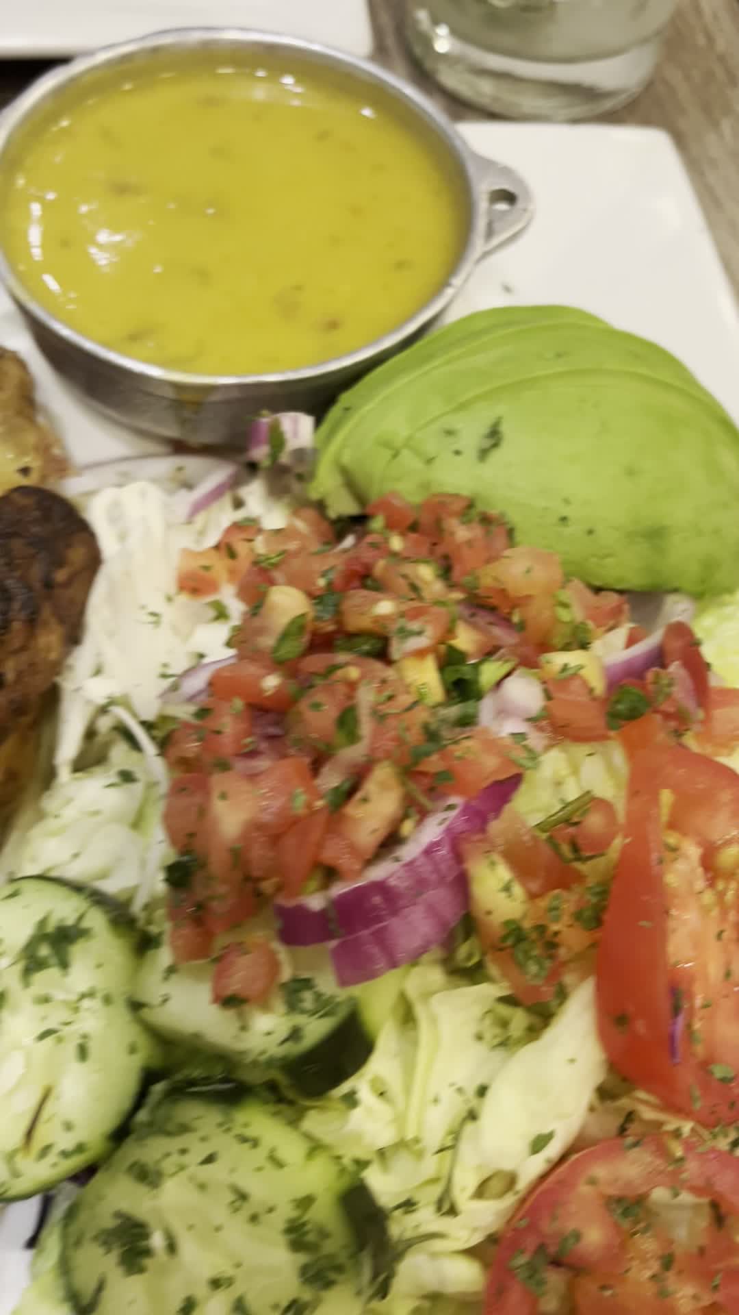 Video review of Ajo Y Oregano