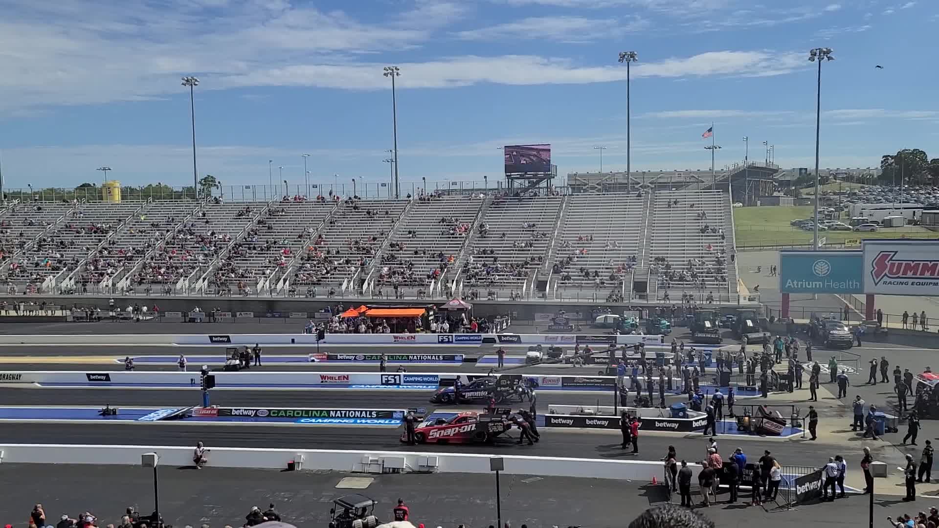 zMax Dragway