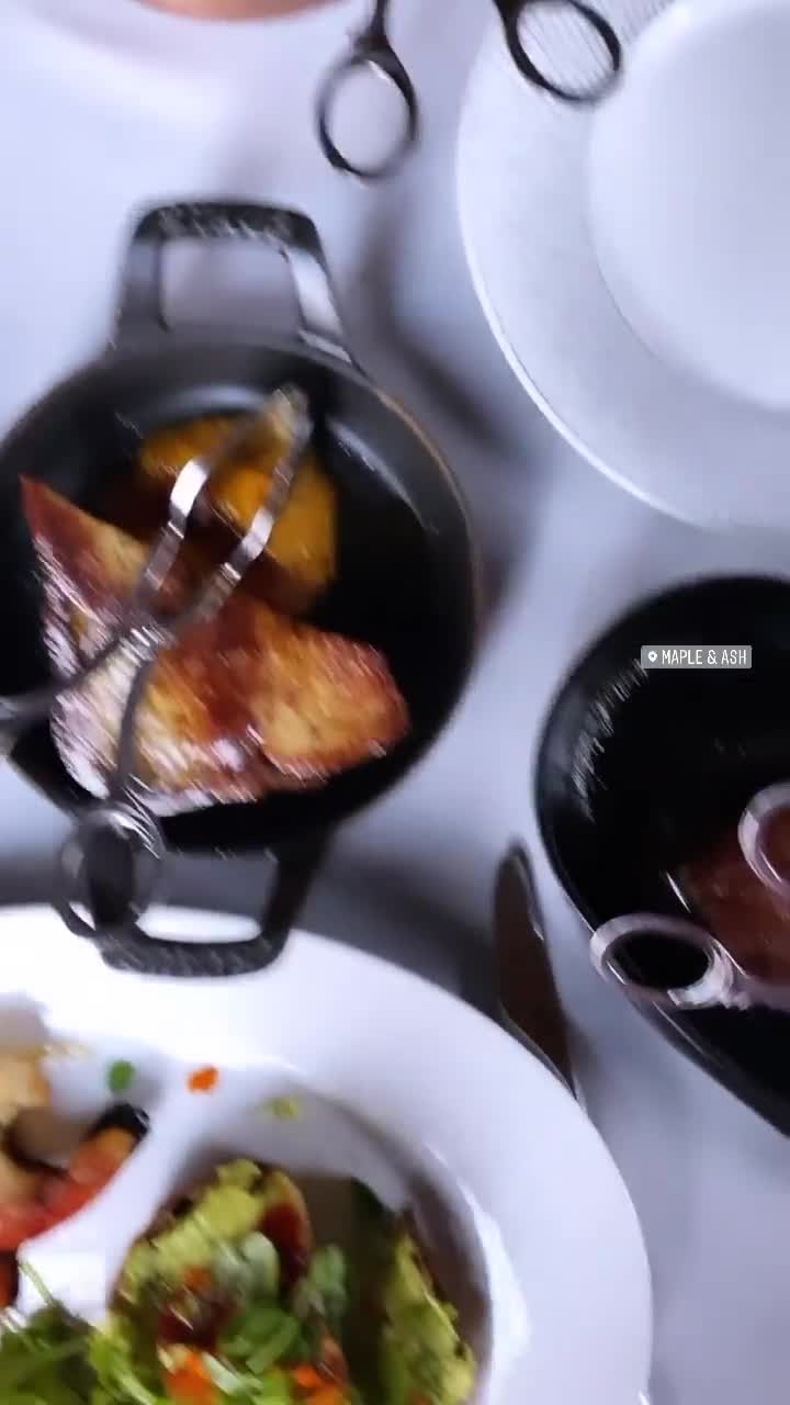 Video review of Maple & Ash