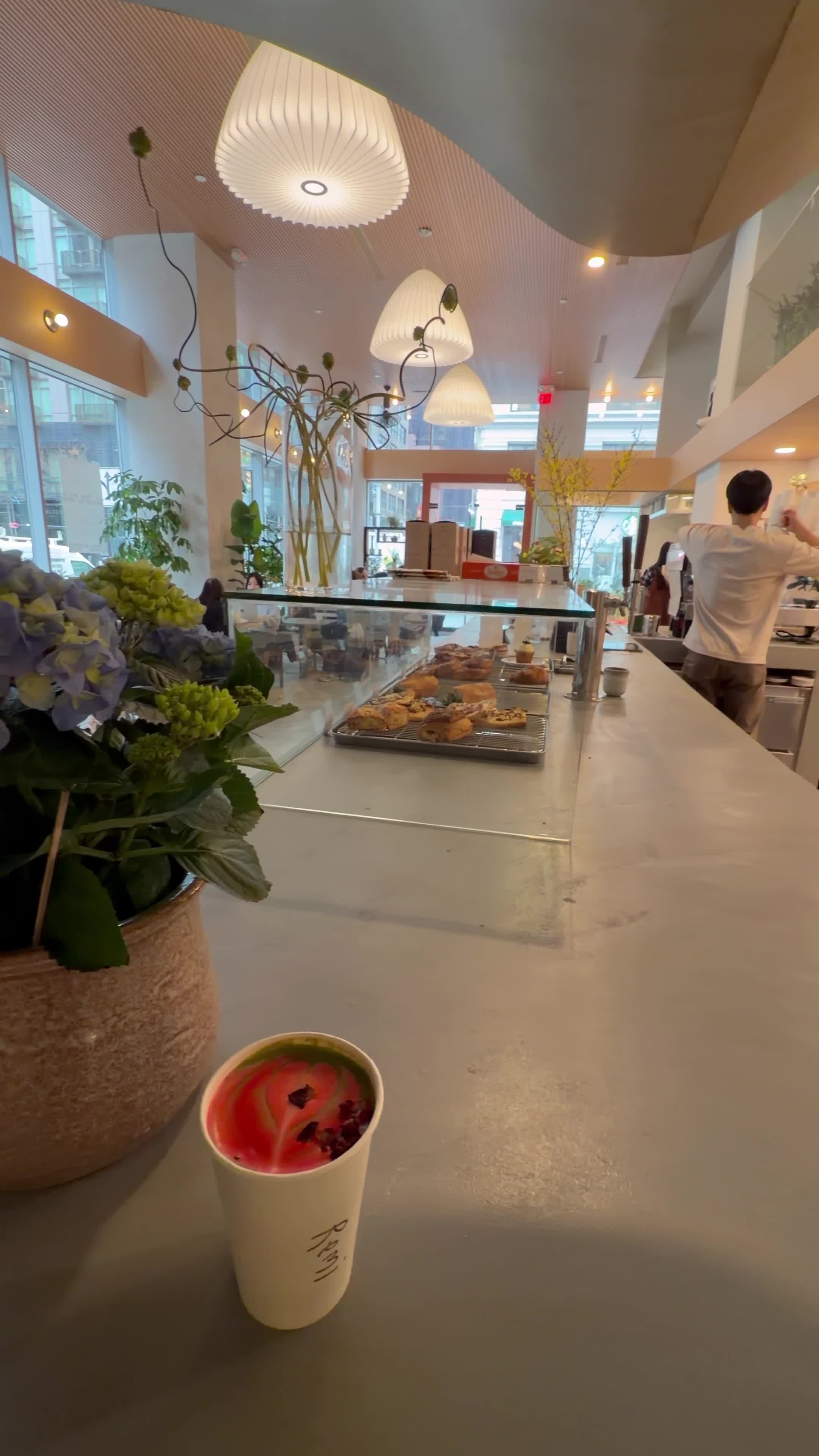 Remi Flower & Coffee