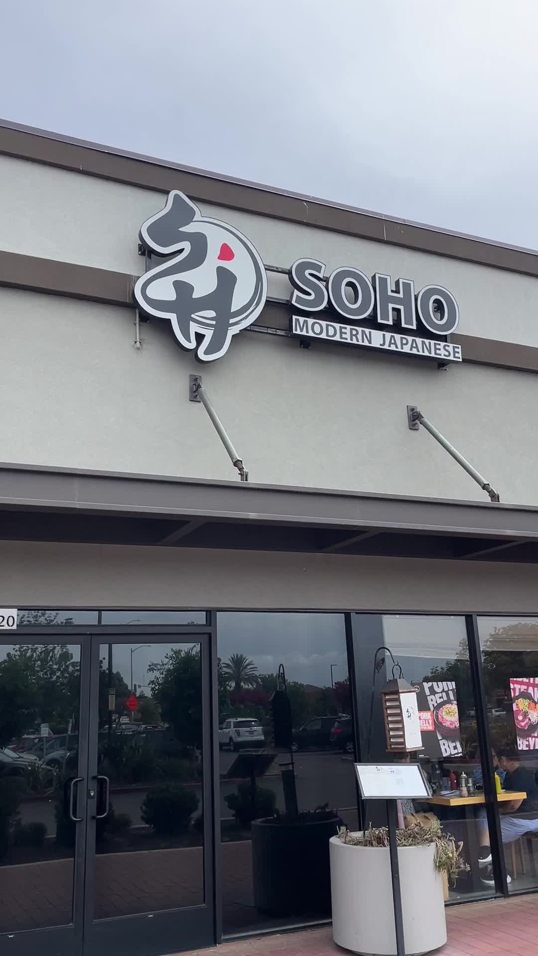 Video review of SOHO Modern Japanese