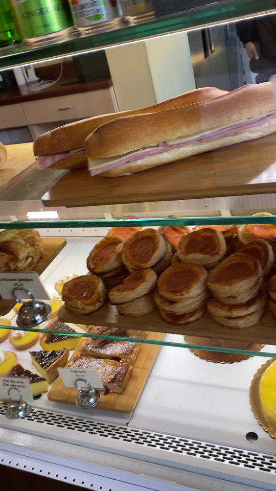 La Gourmandine Cafe