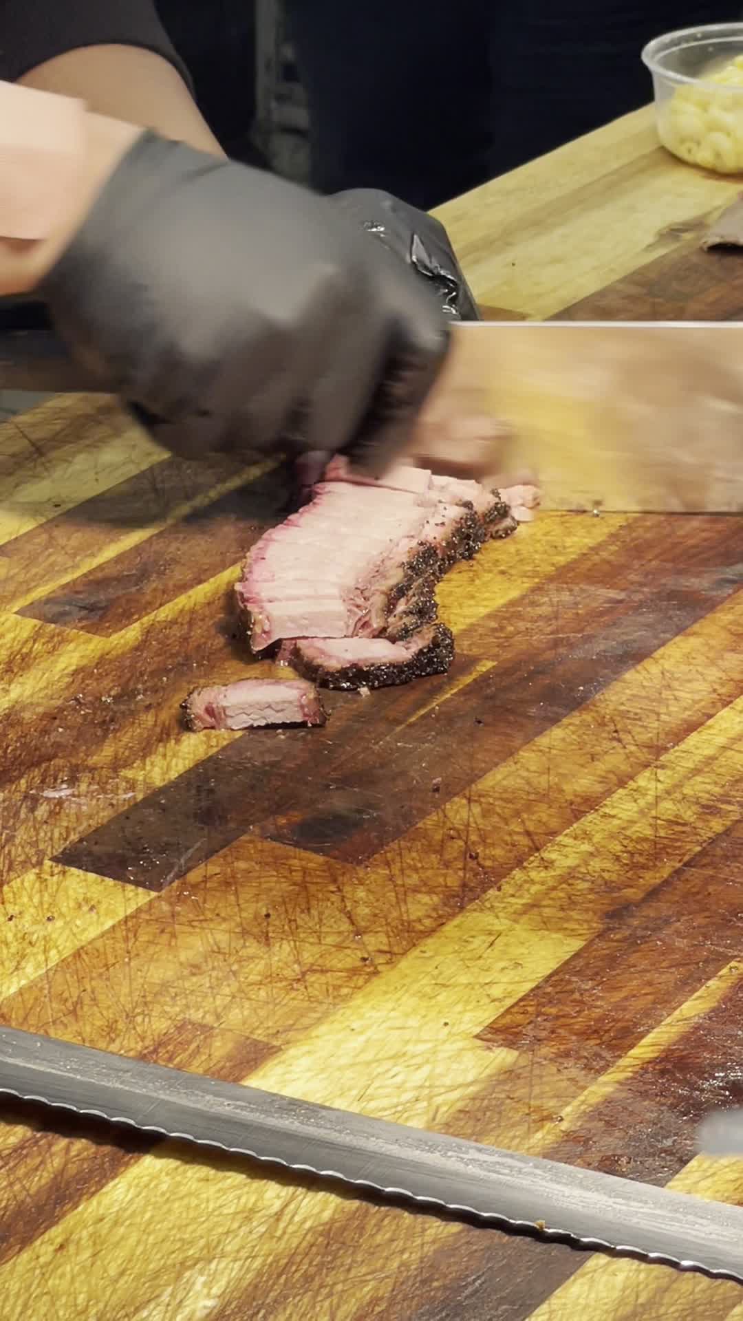 Just Q'in Barbecue Restaurant