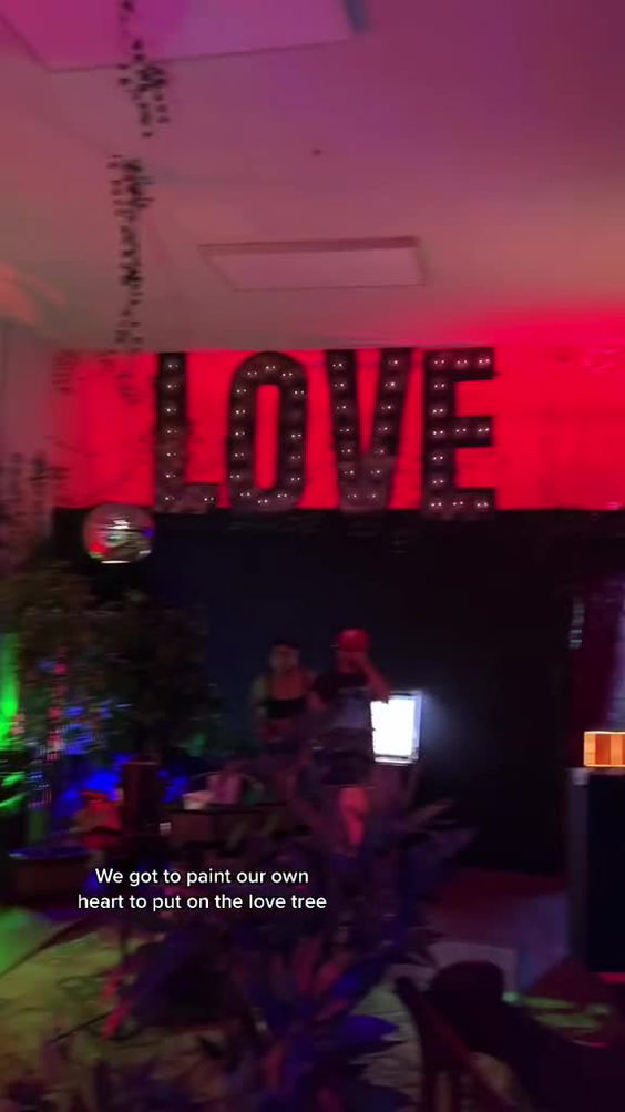 The Los Angeles Museum Of Love