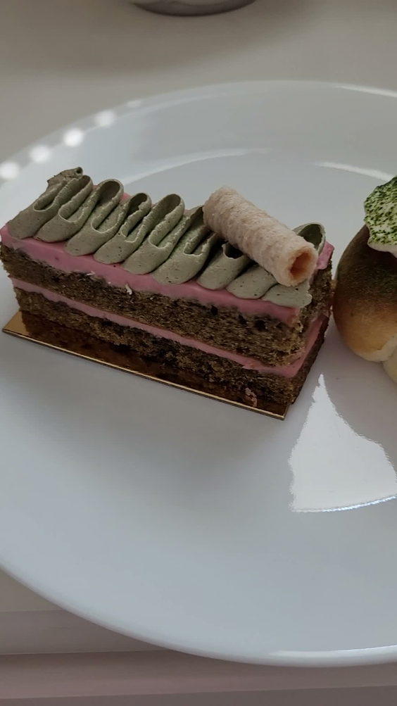 Whisk Matcha Cafe