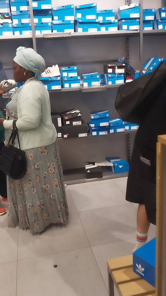 Adidas Outlet Store