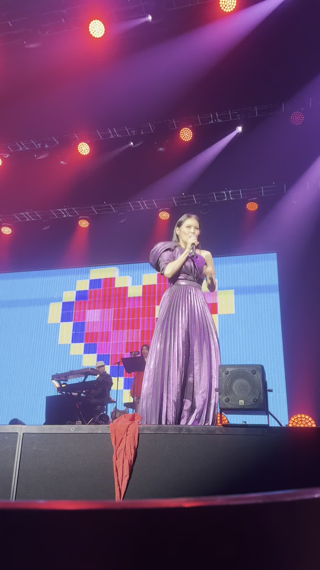 Video review of Resorts World Las Vegas