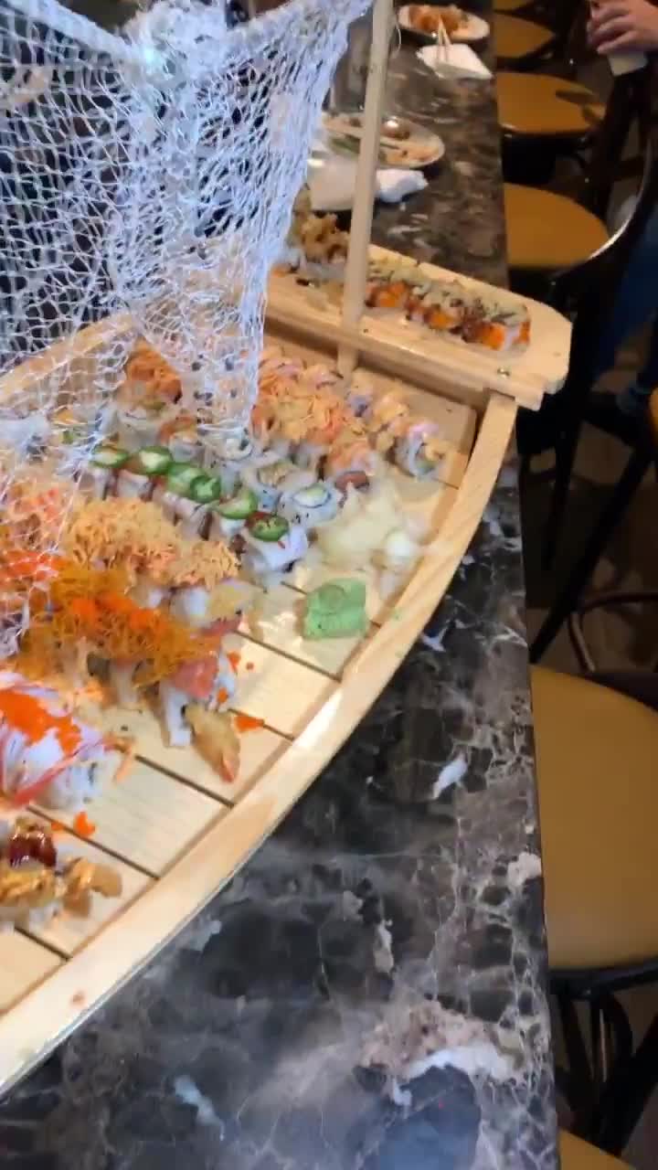 Video review of Kusshi Sushi