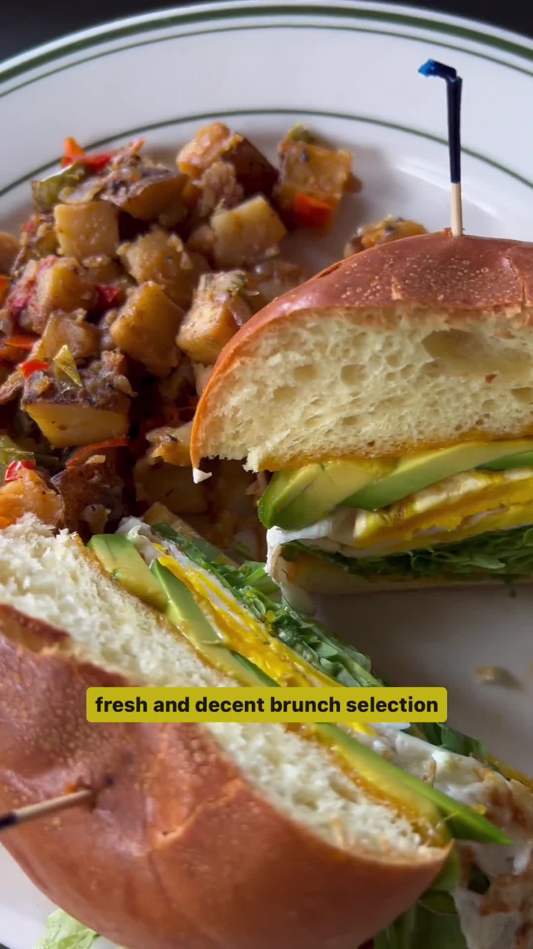 Farmhouse Cafe & Eatery