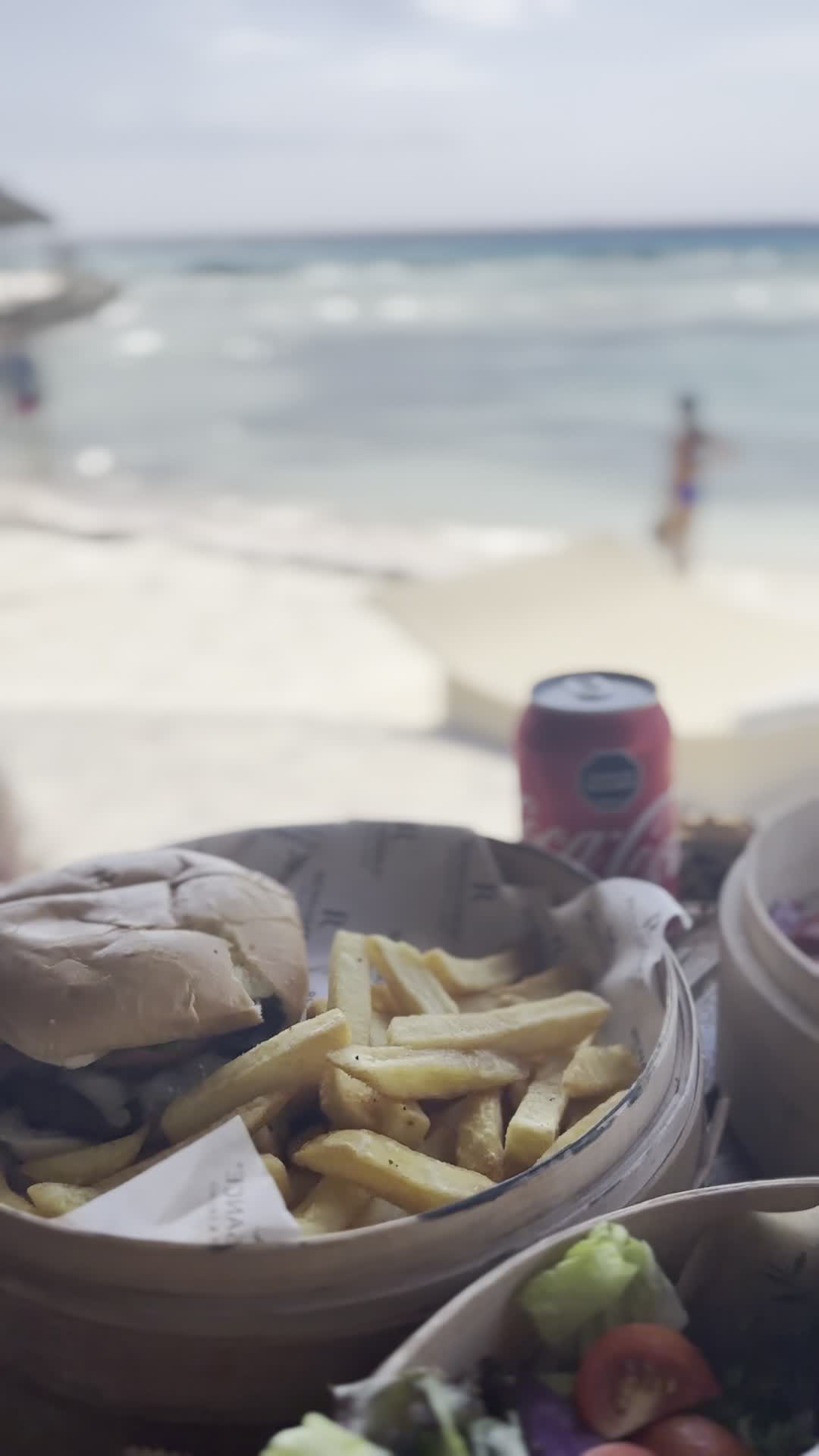 Video review of Papagayo Beach Bar