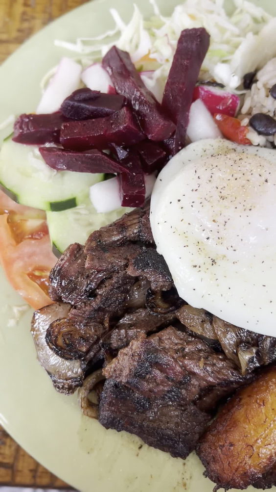 Irazu Costa Rican Restaurant & Catering