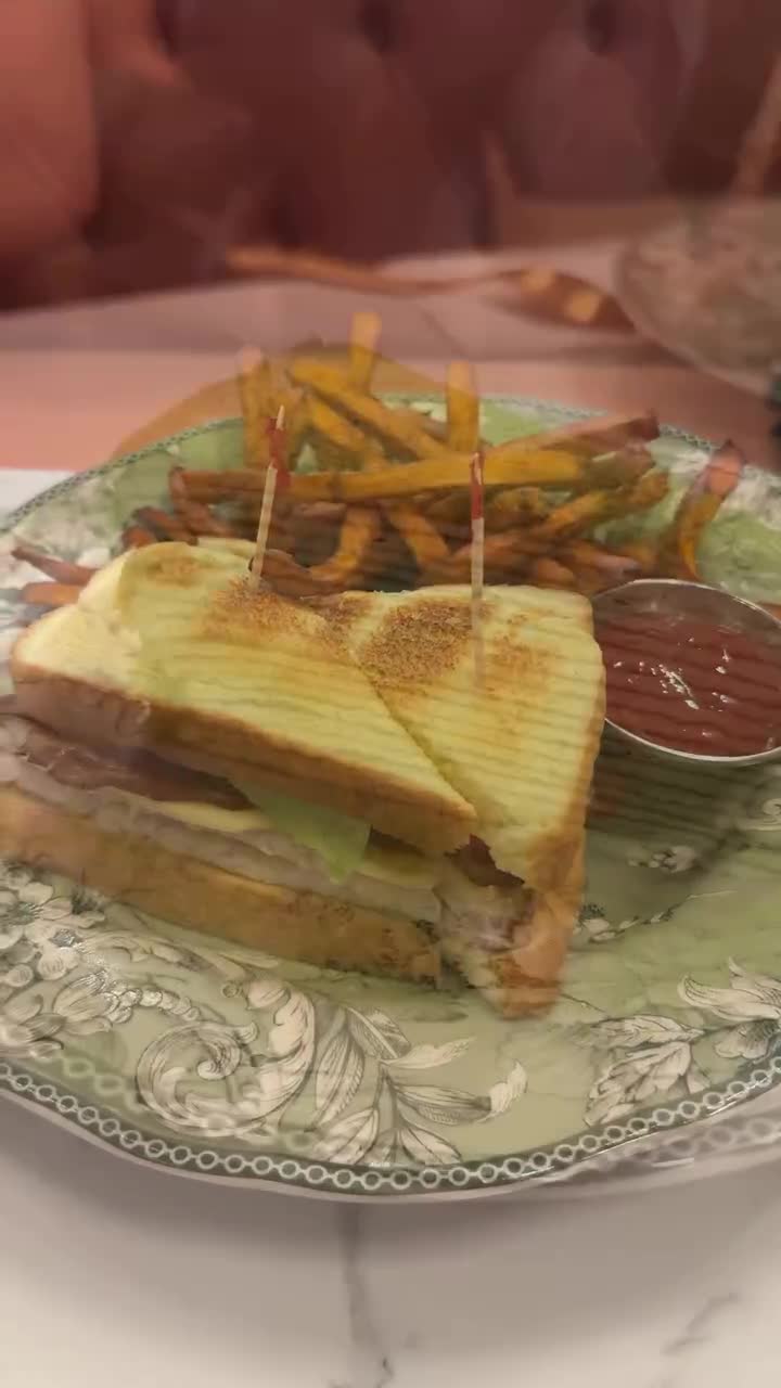 Video review of Prince Tea House