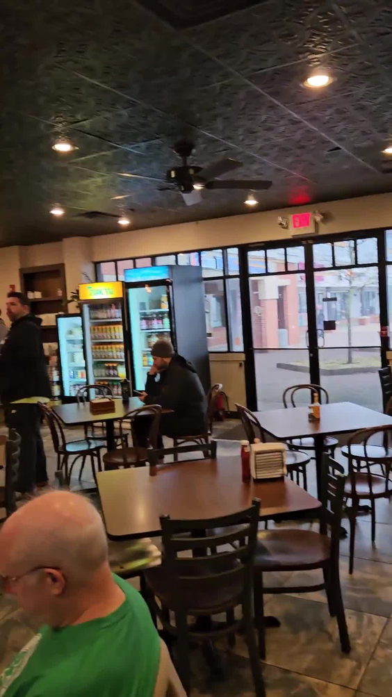 Rey Bagel Bistro