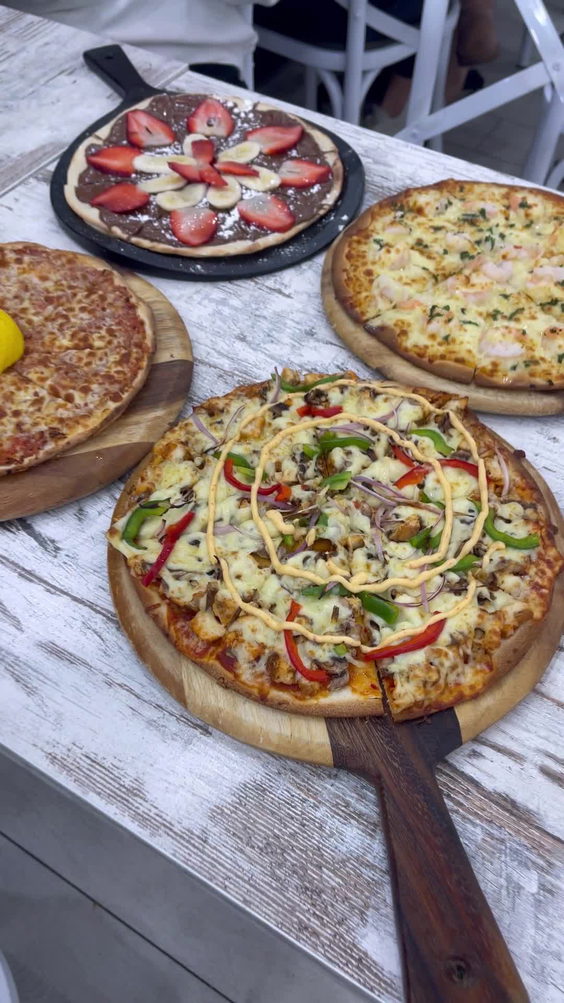 Mount Lewis Pizzeria