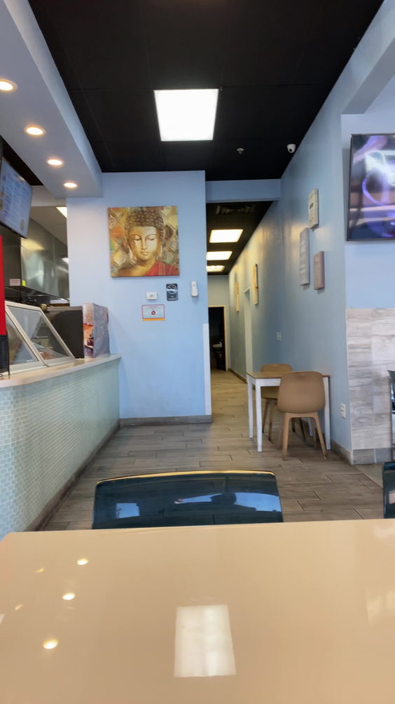 Suha Bites Sushiburrito & Hawaiian BBQ