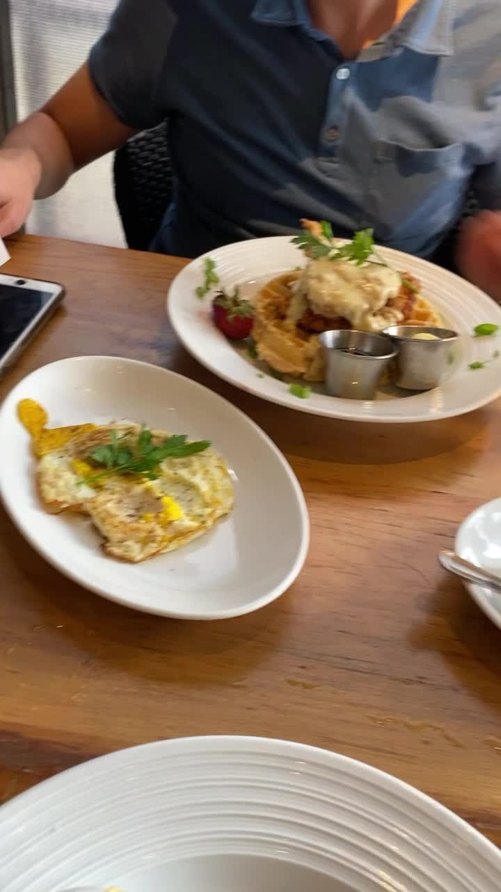 Carson's Food & Drink - On Main