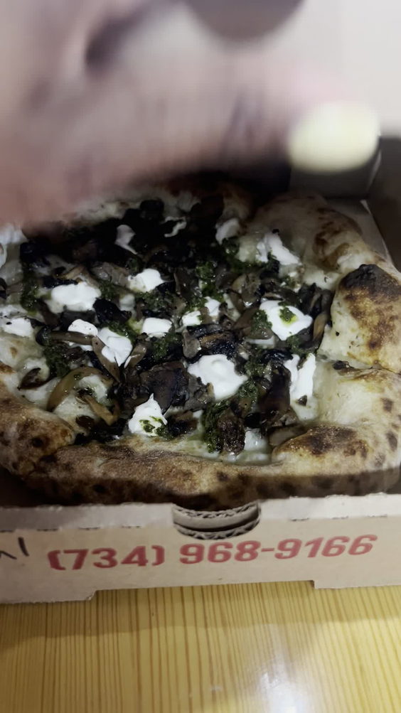 Pizza Pazza