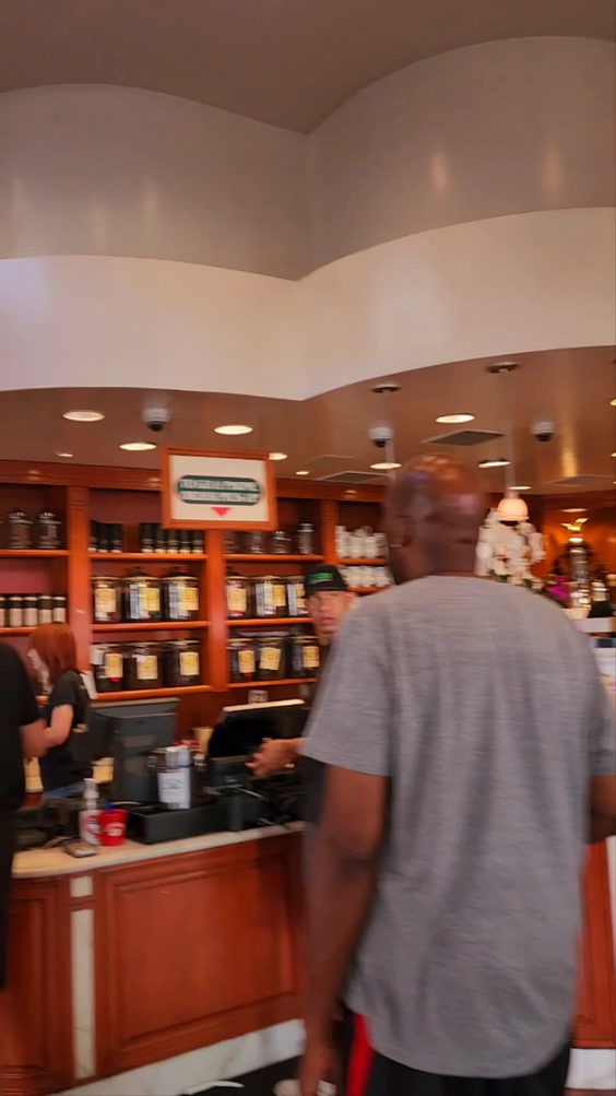 Urth Caffé