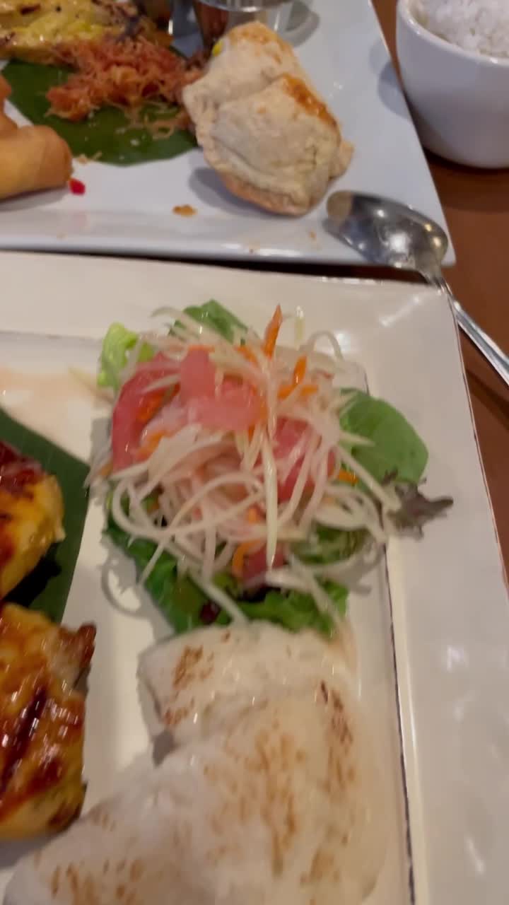 Video review of Thai Essence