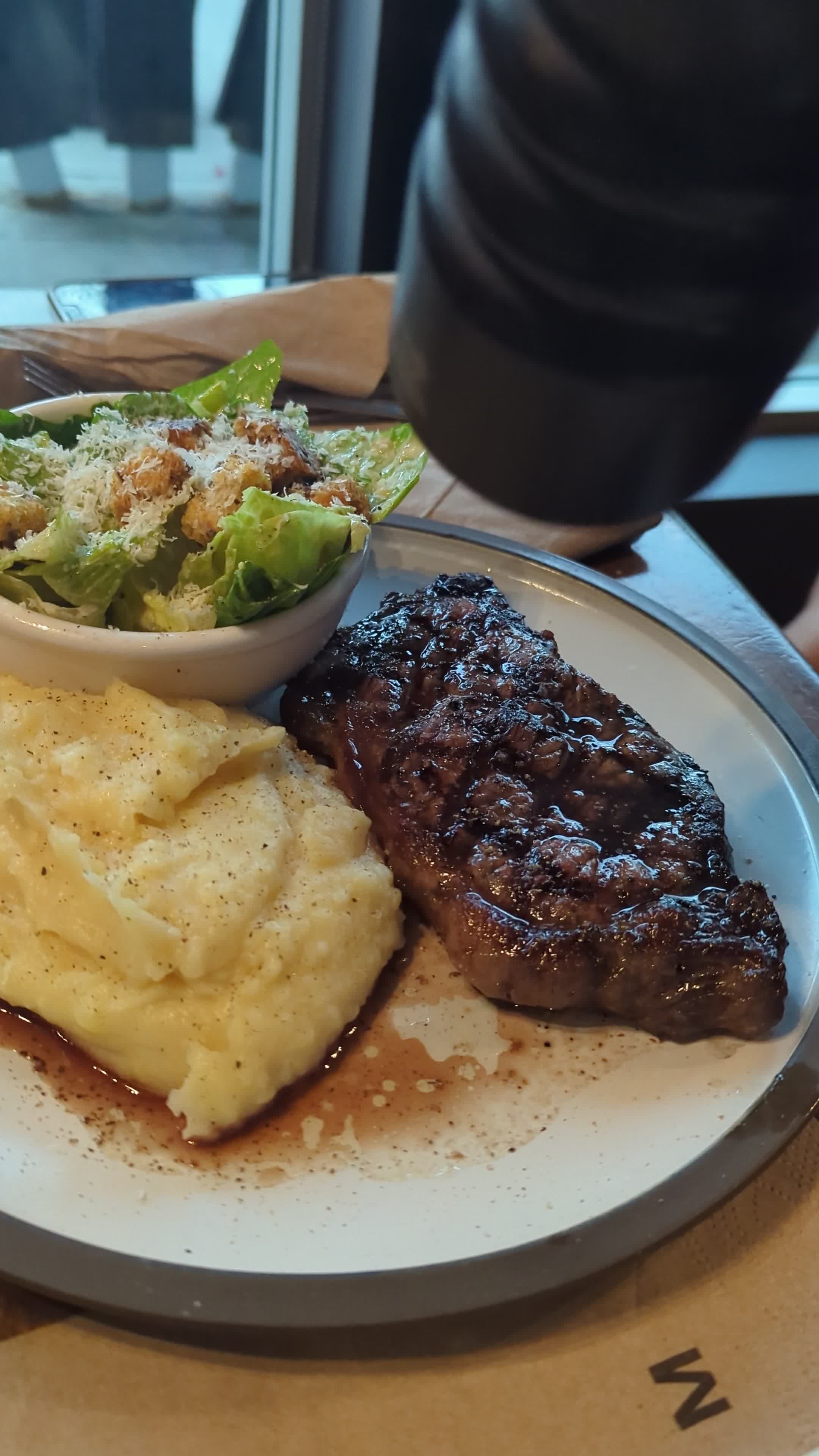 Moxie's Bramalea City Centre Restaurant