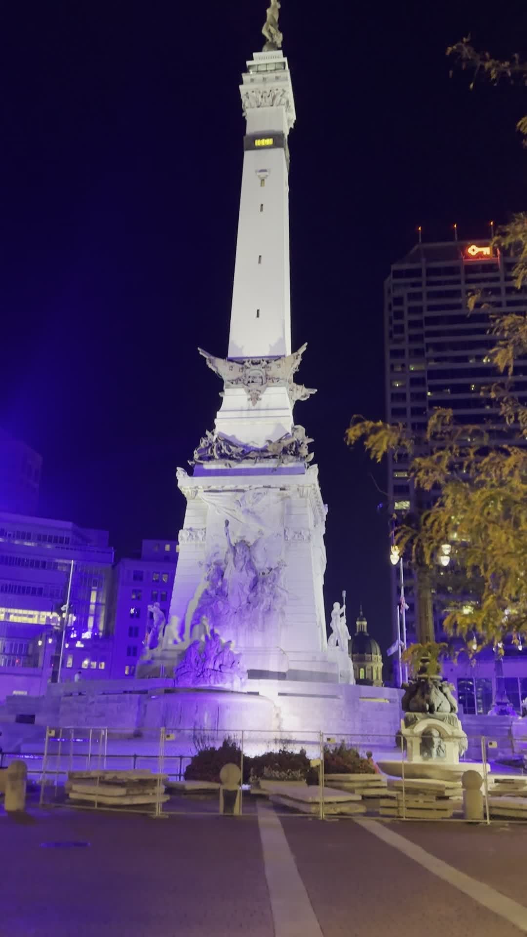 Video review of Soldiers & Sailors Monument