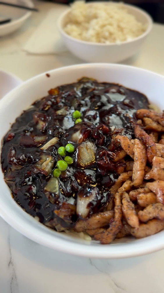 Paik’s Noodle