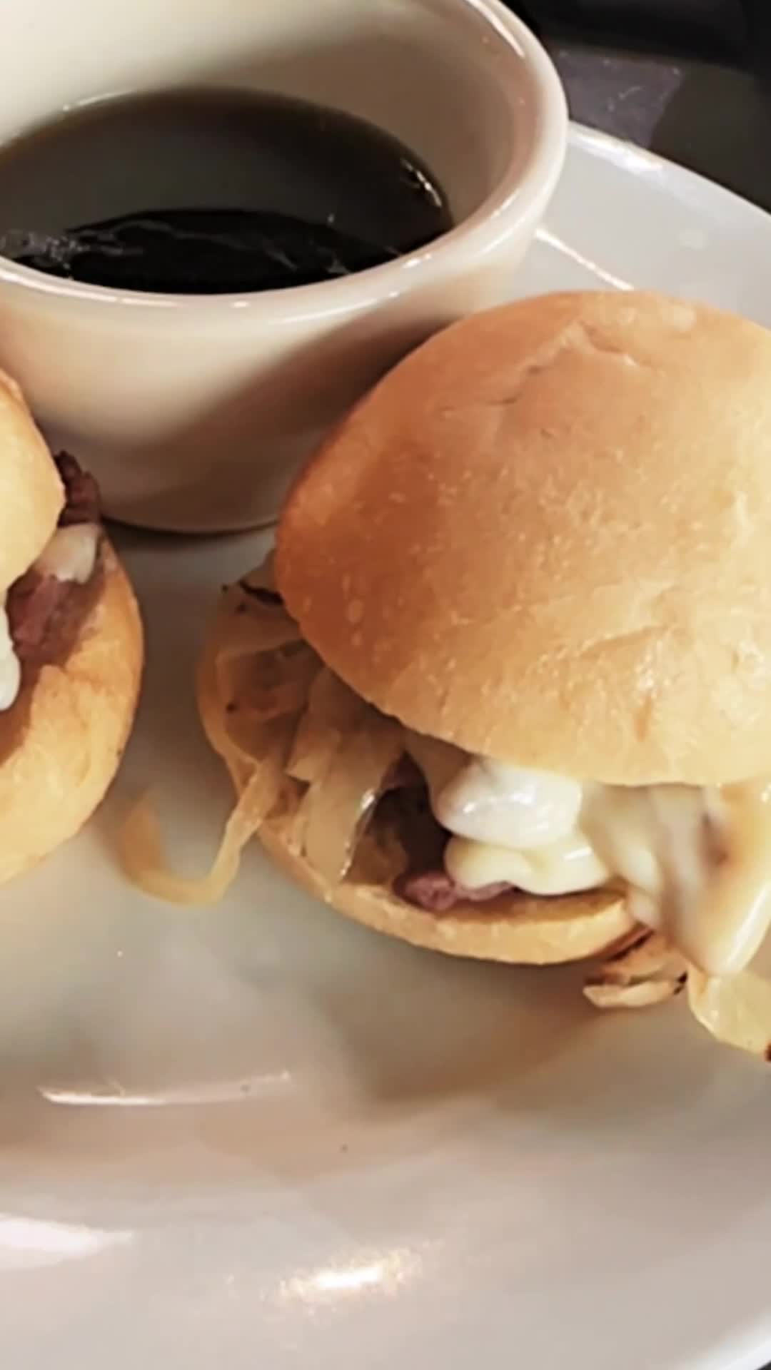 Video review of Tahoe Joe's