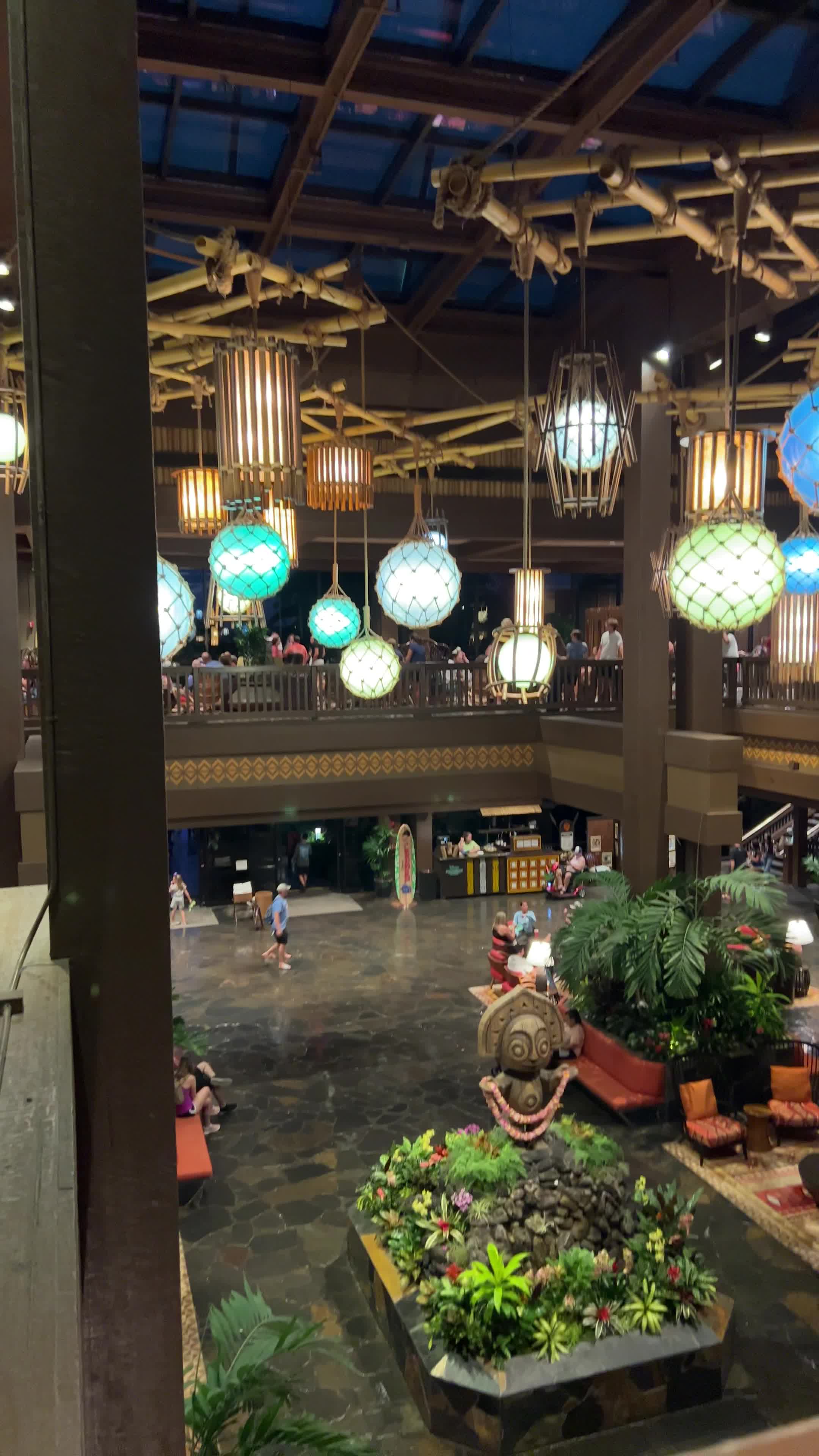 Video review of Disneys Polynesian Village Resort
