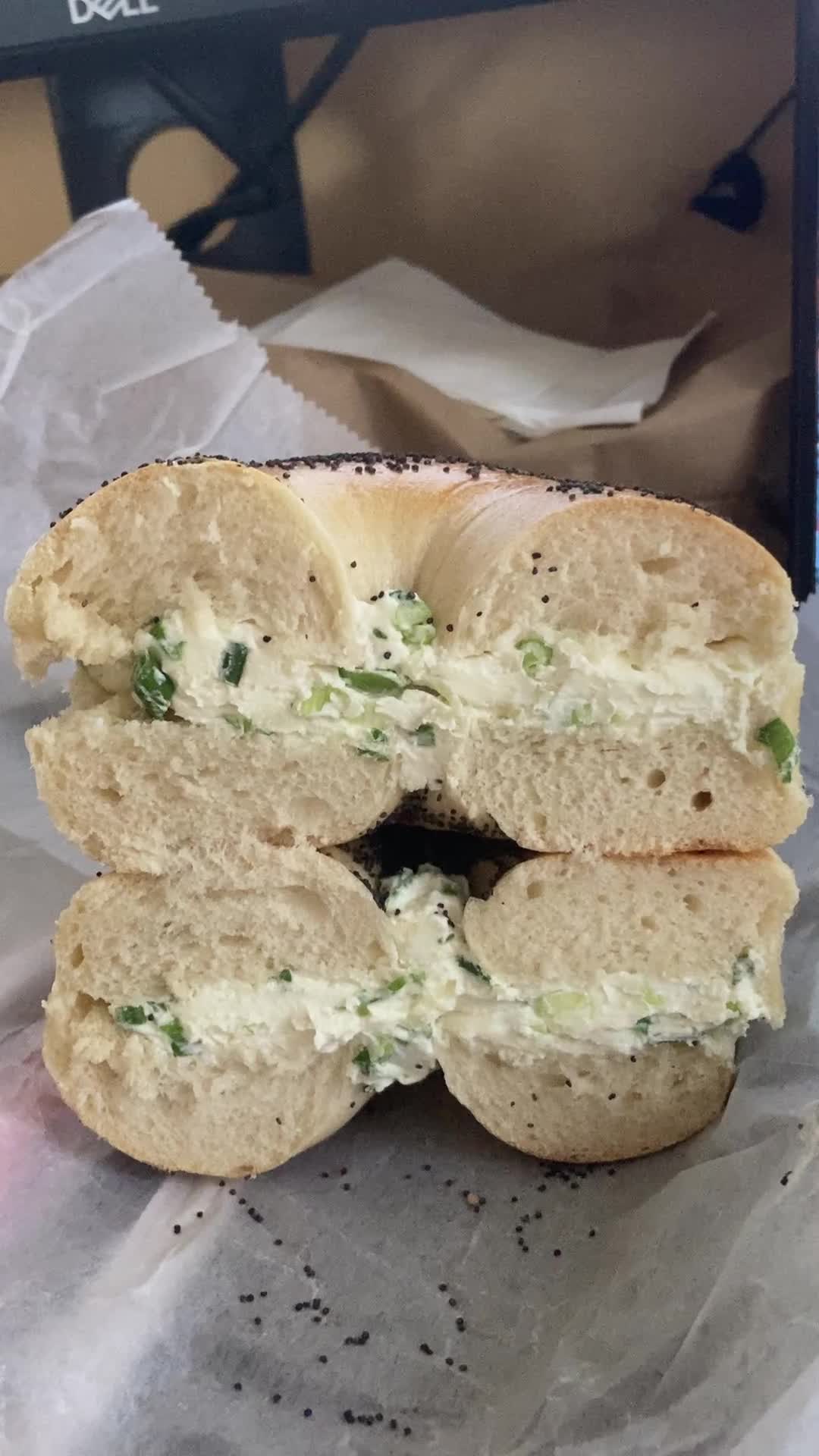 Lincoln Park Hot Bagel & Luncheonette