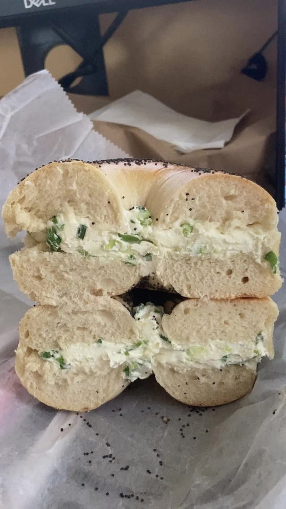 Lincoln Park Hot Bagel & Luncheonette