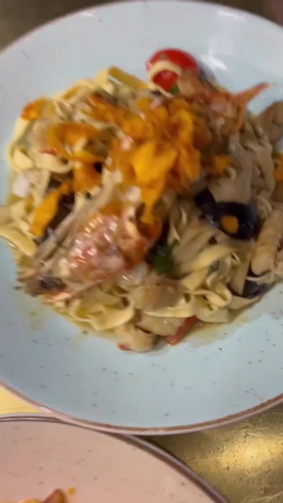 180 Degrees Restaurant