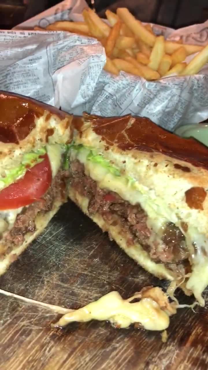 French Alpine Bistro - Crêperie du Village