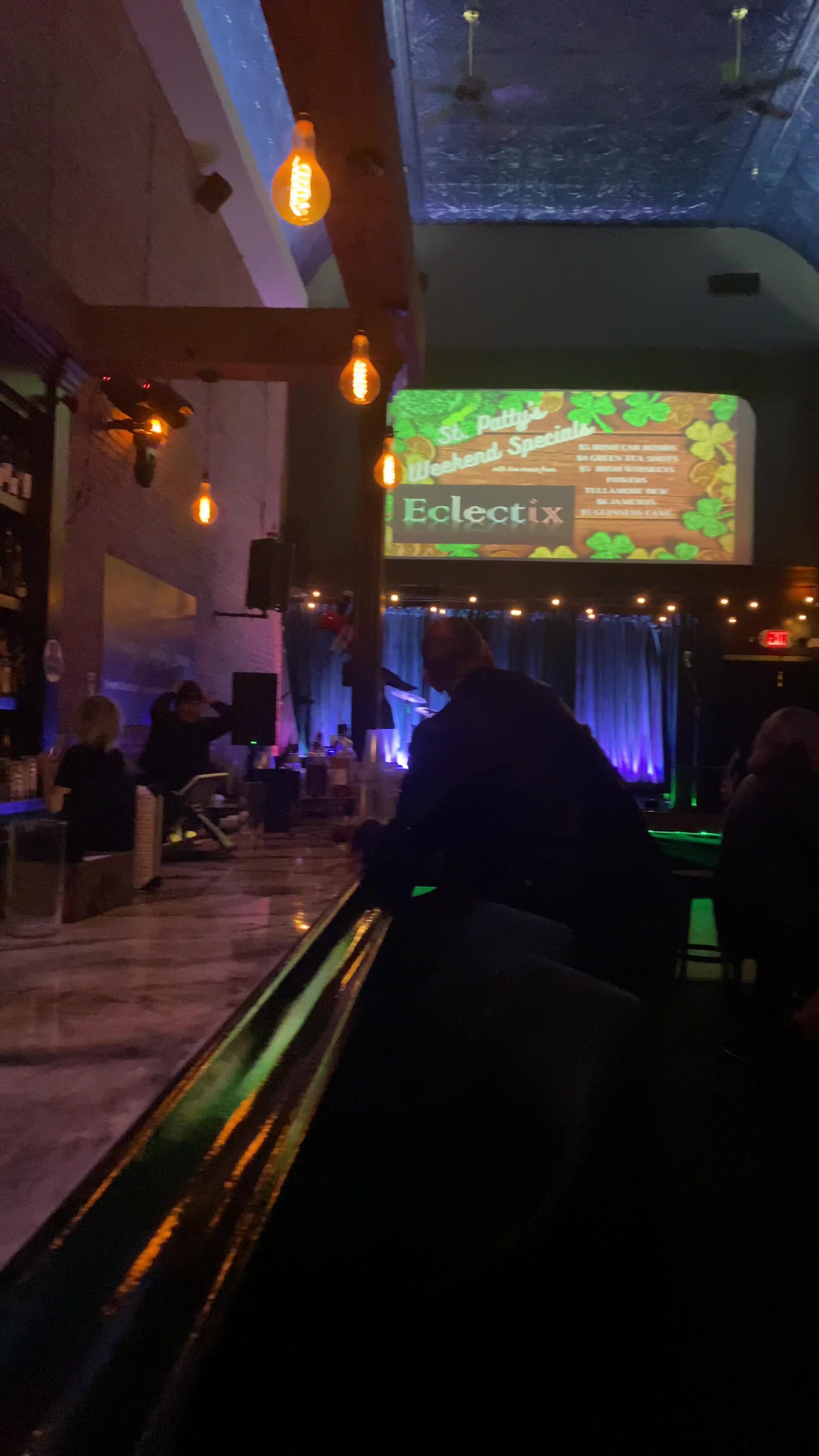 Vorshay's Cocktail Lounge